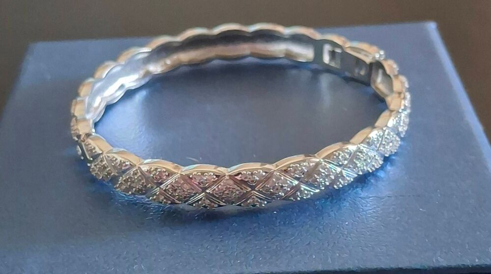 CERTIFIED GRA 2.5 Ct. Diamond & "X" Cut Genuine Moissanite Bangle Bracelet